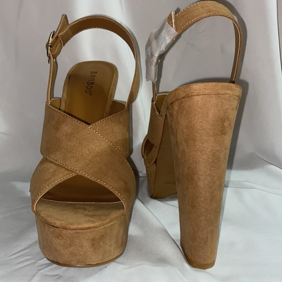Brand New! 8.5 Bamboo Leather tan 5inch heel with strap! - Picture 2 of 6